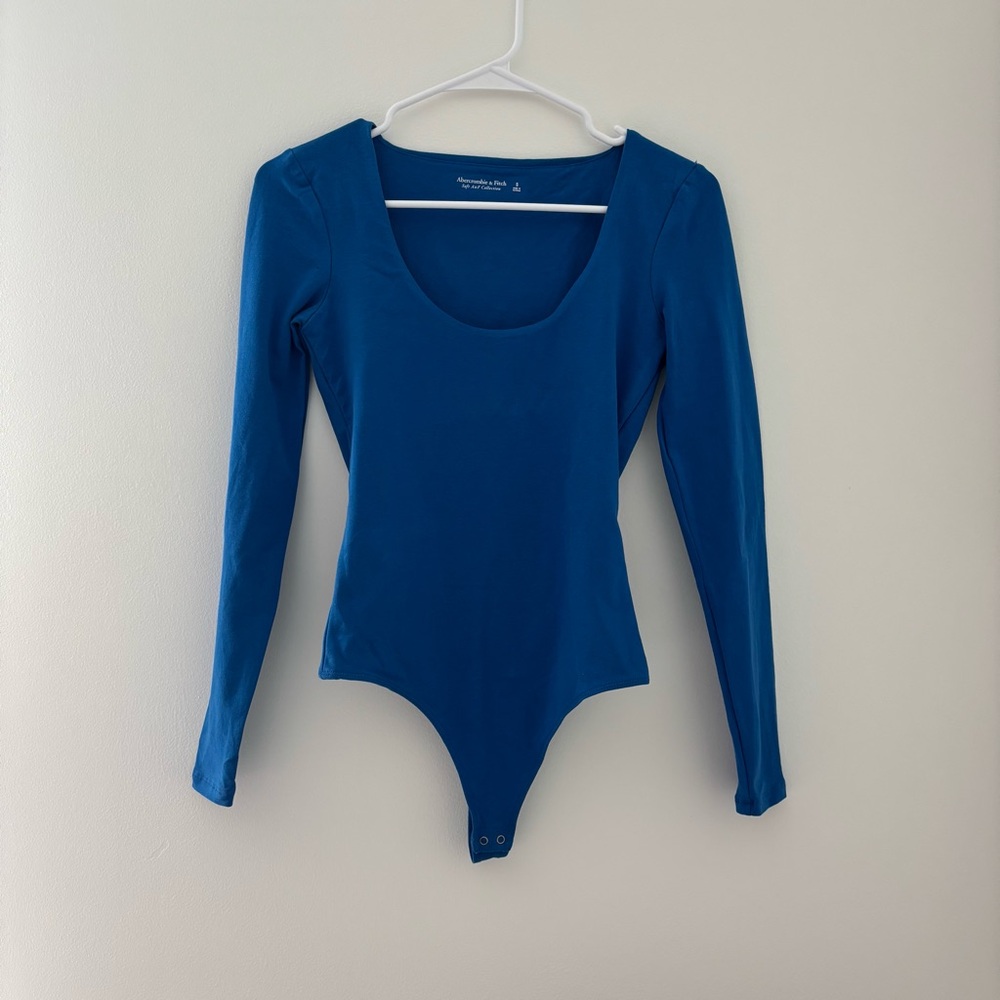 Blue Abercrombie Long-Sleeve Cotton Seamless Fabric Scoopneck Bodysuit